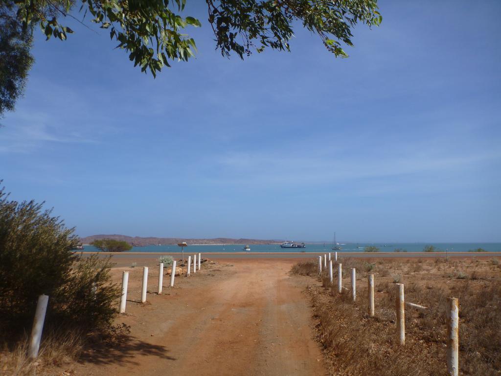 Dampier Mermaid Hotel Karratha Ngoại thất bức ảnh