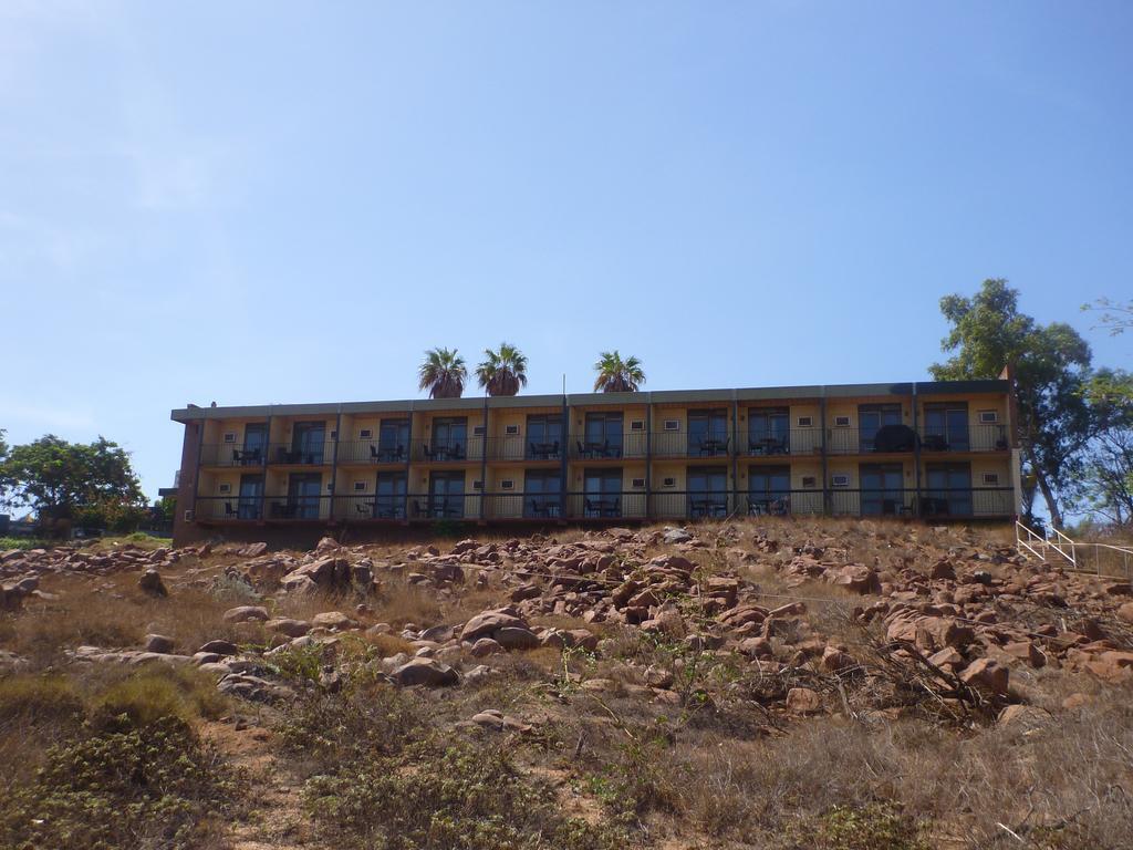 Dampier Mermaid Hotel Karratha Ngoại thất bức ảnh