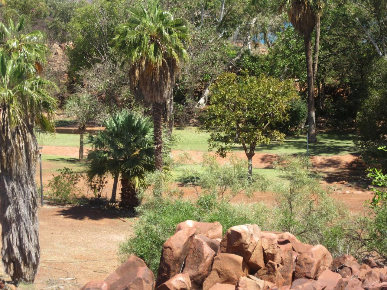 Dampier Mermaid Hotel Karratha Ngoại thất bức ảnh