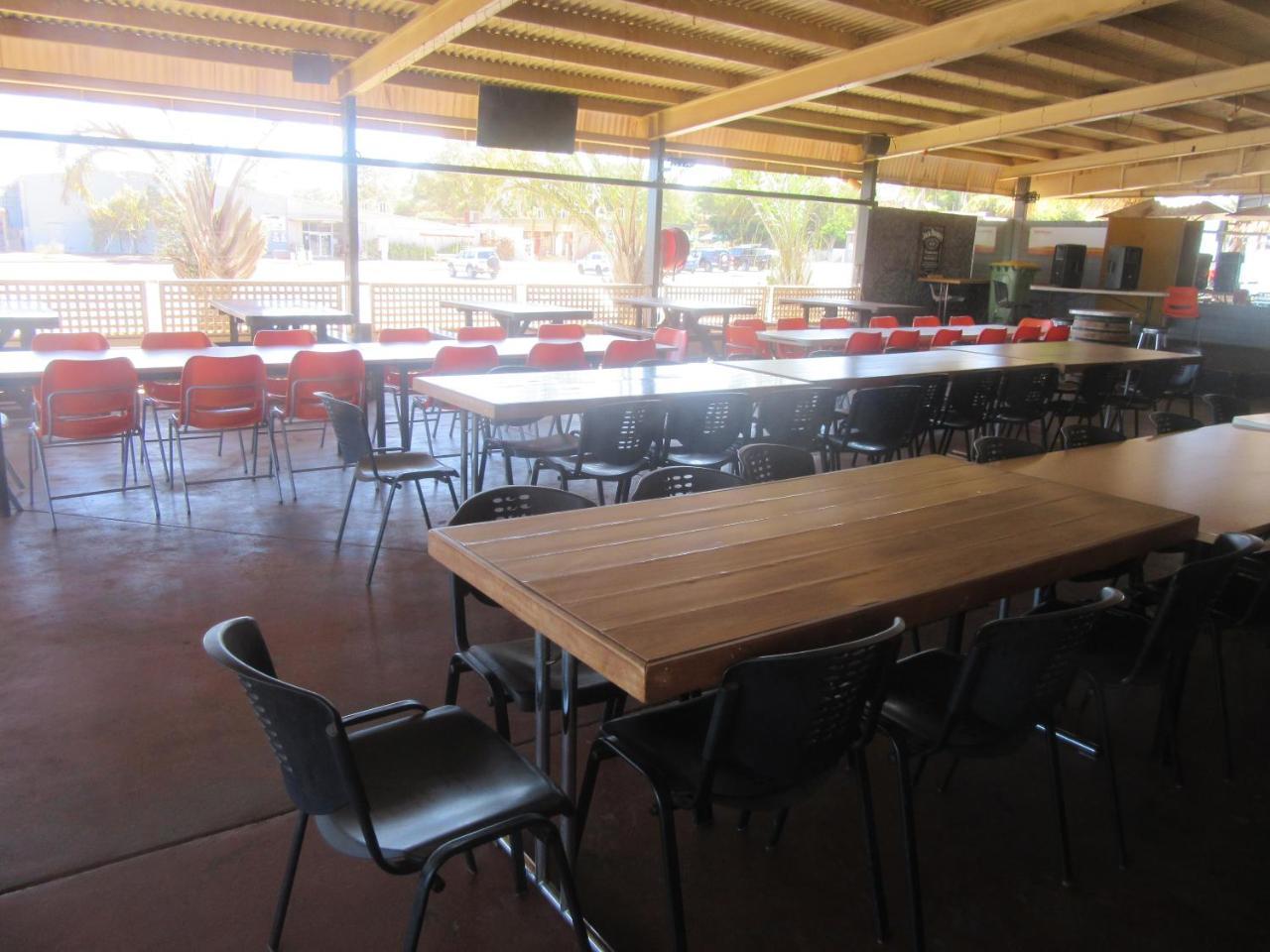 Dampier Mermaid Hotel Karratha Ngoại thất bức ảnh